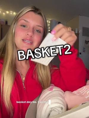 i’m sick of this game can it be saturday??? #fyp #biglittle #bigbasket #giftbasket #mommy #twin?? #amiatwin #whoru #basketday 