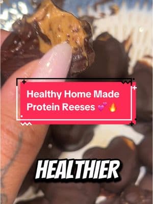 Instead of saying no sweets I’ve said let’s do them w a healthier twist 🥰💕 let’s make high protein Reese’s hearts 💕 . #datecandy #diyreeses #datecaramel #daterecipe #healthyalrernatives 