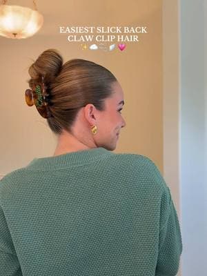 MY GO TO WITH A CLAW CLIP🫧☁️✨🪽💛 #dayshift #Lifestyle #fyp #viral #trending #toddlermom #MomsofTikTok #youngmom #clawcliphairstyles #slickedbackhair #easyhairstyles #emijay #slickback #quickhairstyle #hairtutorial 