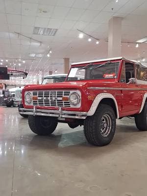 Double the Bronco's Double the Fun! #gatewayclassiccars #dreamsdriven #carsoftiktok #foryoupage #classic #classiccar #ford #bronco