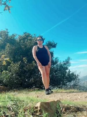 Showing my LOVE to @Runyon Canyon ⛰️  nothing cam keep us apart not even a fire/ flood! Come & Boogie down Runyon Canyon! 🕺 i would have gone down further, but my legs were about to give out on me, 🤣🤣🤣🤣🤣 #runyoncanyon #fypシ゚viral #showinglove #oscars2025 #tiktokpartner #jessicablack67 