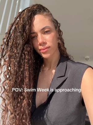 my red flag is I can’t ever be too serious for too long especially when good tunes are playing😭🤣 Swim week I’m getting ready for yaa🙈🤸🏽‍♀️ #miamiswimweek #model #swimweek #walk #afrobeats #dance 