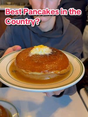 Best pancakes in the country?  📍Golden Diner, NYC   #nyc #pancakes #nycpancakes #breakfast #brunch #nycbrunch #wings #koreanwings #goldendiner #pancake #nycbreakfast 