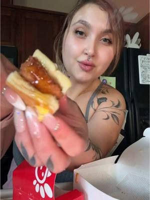 @Chick-fil-A Breakfast Mukbang😋💕😋Let’s Eat Together🖤#lilhungrypisces #alexywyatt #letseattogether #mukbang #mukbangs #mukbangtiktok #chickfila #chickfilamukbang #chickfilabreakfast #chickenminis #mukbanger #mukbangers #foodies #Foodie #foodietiktok #eating #eatingshow #eatingtiktok #eatwithme #food #foodtiktok 