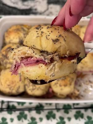 🥪 These Reuben Sliders Are a MUST for St. Patrick’s Day! 🍀🔥 Melty Swiss cheese, savory pastrami (or corned beef), tangy sauerkraut, and a buttery, flavorful topping—baked to golden, crispy perfection. Perfect for parties, potlucks, or just because! 😍 🔥 Get the full recipe at the link in my bio! 🔥 Ingredients: 1 stick butter, melted 1 ½ teaspoons Worcestershire sauce 1 tablespoon dried onion 1 ½ tablespoons poppy seeds 12 slider buns (store-bought or homemade) 6 slices Swiss cheese ¾ lb pastrami (or corned beef) 1 cup sauerkraut (drained) 2 tablespoons Thousand Island dressing 6 more slices Swiss cheese Instructions: 1️⃣ Preheat oven to 350°F. 2️⃣ In a small bowl, mix melted butter, Worcestershire sauce, dried onion, and poppy seeds. Set aside. 3️⃣ Slice slider buns in half and place the bottom half in a 9×13 baking dish. 4️⃣ Layer 6 slices of Swiss cheese over the buns. 5️⃣ Add pastrami (or corned beef), layering in three even layers. 6️⃣ In a separate bowl, mix drained sauerkraut with Thousand Island dressing. Spread evenly over the meat. 7️⃣ Top with 6 more slices of Swiss cheese and place the top half of the slider buns over everything. 8️⃣ Brush the melted butter mixture over the tops of the buns, making sure they’re well coated. 9️⃣ Cover with aluminum foil and bake for 25 minutes. 🔟 Remove foil and bake for an additional 5 minutes until golden brown and crispy. 🔥 Serve warm with extra Thousand Island dressing for dipping! 📌 Save this for later & tag a friend who needs to try it! #ReubenSliders #StPatricksDayFood #SlidersRecipe #EasyRecipes #GameDayEats #PartyFood #Foodie #CookingHacks