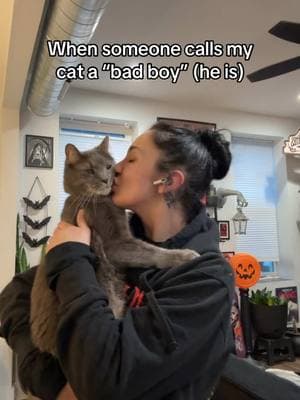 I’m the only one whose allowed to call him that. And I say he’s “naughty”  😤🙄😒 YOU will address him as “sweet angel bb”👼😾 #catsoftiktok #cats #adopt #fyp #alt #goth #chicago #nextleveldish #nyc #seehergreatness #k18results 