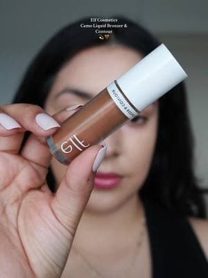 This @elfcosmetics bronzer & contour works so good, its lightweight and melts right into the skin.   #affordablemakeup #drugstoremakeup @Ulta Beauty #ultafinds #elfbronzer #drugstorebronzers #bronzer #contour #elfyeah 