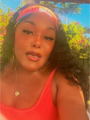 When that lace starting acting up & you turn your homegirl skirt into a head band ….  Ummm you know what … yea  #reneefromhouseoflabelle #travelwithreneefromhouseoflabelle #elsalvador🇸🇻 #fyyyp #abbottelementary #galentinesday #nawi #fyppppppppppppppppppppppp 