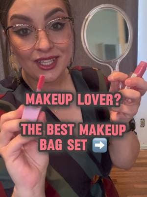 My go to Travel Makeup Bag Set ❤️🖌️🎨 #makeupbag #travelbag #creatorsearchinsights #newmakeupbag #makeuporganization #makeuplovers #bagparty #bagaddict 