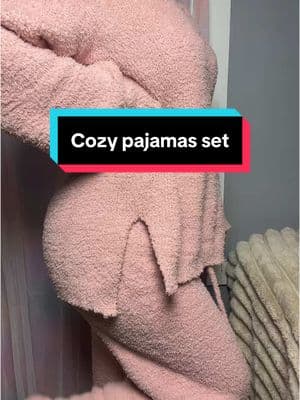 The coziest and softest set of pajamas every girl needs #softpajamas #softpajamaset #cozypajamas #cozypajamaset #pajamaset #pajamasets #pajamaday #pajama #pajamajam #cozypajamaset #fypシ゚viral 