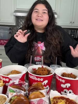 Trying Jollibee for the first time #jollibee #jollibeemukbang #Foodie #mukbang #jollibee   #eating #yum #chicken #burger #jellybeansweets #eatingshow #foodtiktok #jollibeemukbang #jollibeechickenjoy #crunchyasmr #janemukbangs #crunchymukbang