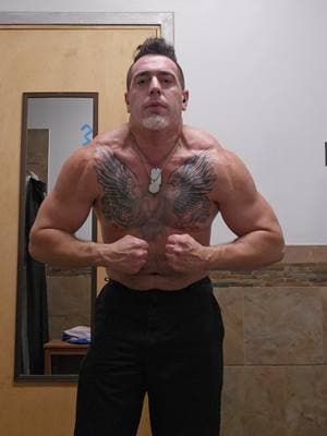 #everyday  #bulking up to 220lbs again  #stainsinyourhanes = #poolofgains = #lol #floridaflexxx  #gym #GymTok #gymmotivation #GymLife #fitness #fitnessmotivation #fitnessmodel #model #models #workout #workoutmotivation #flex #flexeveryangle #pain #struggle #hustle #foryou #foryoupage #fypage #fyp #foryourpage #workinprogress #underconstruction 