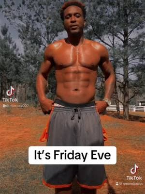 #micross #micgod #blackguysoftiktok #hotgusoftiktoc #muscle #vcut #abs #sixpack #muscles #muscleman #biceps #pecs #fyp 