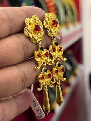 Nepali Traditional Jewelry Tamang jewelry #shivaad25 #goldprice #goldpriceupdate #goldbar #tamangjewllery #nepalijewellery #creatorsearchinsights 