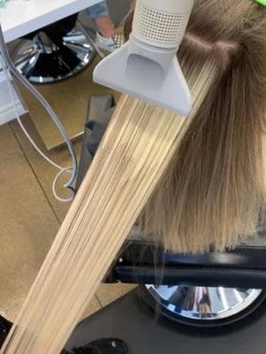 Satisfying Hair Color Change #hair #haircolor #haircolorchange #airtouch #hairtransformation #thermohair #thermo #magichair #colorchange #satisfying #oddlysatisfying #fyp 