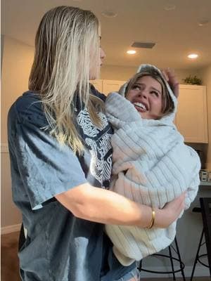 The way I forced her to do this 😂 how having me as a roommate is #blooper #mom #singlemom #baby #roomates #trend #funnyvideo #fyp #LI #typebfriend 