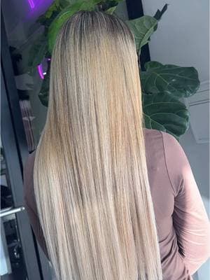 Tape in extensions whereeee???? . . . #tapein #extensionsdecheveux #tapeinextensions #tapeinhairextensions #hairextensions #tapeins #tapeinhair #tapehair #tapeextensions #hair #hairextensionspecialist #hairextension #haircolor #tapeinextentions #hairgoals #tapeinextension #itip #tapeinextensionspecialist #clipin #virginhair #longhair #hairstylist #hdlace #fusionextensions #itipextensions #extensions #tapeinshairextensions #atlantahairstylist #hairextensionist #straighthair