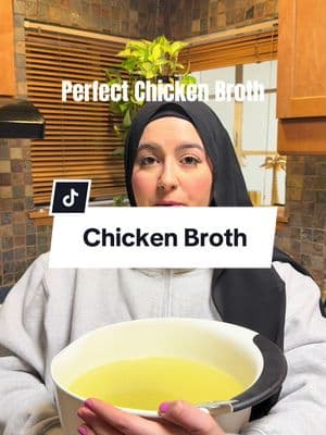 The perfect chicken broth for soups, stews and healing. This is how i prep my chicken and broth for my chicken noodle, chicken lemon rice, ruz 3a djej, mloukhye and anything else ! #Vlog #cookwithme #Recipe #DinnerIdeas #lebaneserecipes #ArabTikTok #cooking 