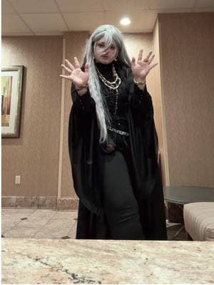 my boy left, i am full of hate/hj n e ways undertaker from ichi he was a lil too soft lookin for me, shall strive for his full outfit and not 20min-looking-in-a-car-mirror makeup next time xoxo #ppytxxth #undertakerblackbutler #undertaker #undertakercosplay #blackbutler #blackbutlercosplay #kuroshitsujicopslay #kuroshitsuji #bxnes 