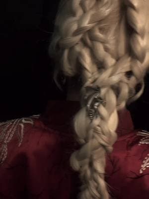 Because is a classic 🔥 @Game of Thrones @HBO  #rhaenyraa #rhaenyranddaemon #cosplay #cosplayer #wigs #asmr #asmrcosplay #houseofthedragon #hotd #results #rhaenyradress #bloodandfire #fyp #fantasytok  #bookishcosplay  #GameOfThrones  #FireAndBlood  #Targaryen  #HOTDCosplay  #RhaenyraTargaryen  #RhaenyraCosplay  #HouseTargaryen  #PrincessRhaenyra  #CosplayTikTok  #IronThrone  #dragons #fyp  #georgerrmartin #daemon #daemontargaryen #vermithor #vermithordragon #vermithordragon #houseofthedragonseason2 