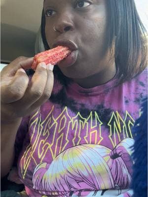 Trying the new Birthday Cake Churros from Taco Bell #fyp #Foodie #food #mukbang #milwaukeefoodie #review #foodreels #eatwithme #tacobell #churros #tacobellbirthdaycakechurros 