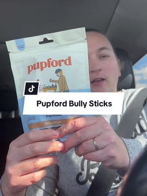 Bully sticks are great for dogs to chew. They’re mostly protein and won’t get stuck in your dogs belly. Great for cleaning dogs teeth.  #bullystick #dogsoftiktok #dogdentalhealthmonth #dogchews #dogtreats #dogbone  #dogtok #naturaldogtreats #naturaldogcompany #tiktokshoprestock #ttsdelightnow #giftguide #tiktokshopspringglowup 