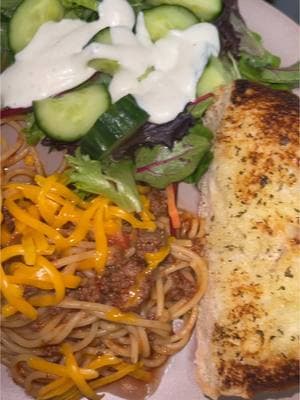 #sketti #soaghetti #Foodie #homecook #easydinner #foodietok #homecooking #EasyRecipes #busymomma 