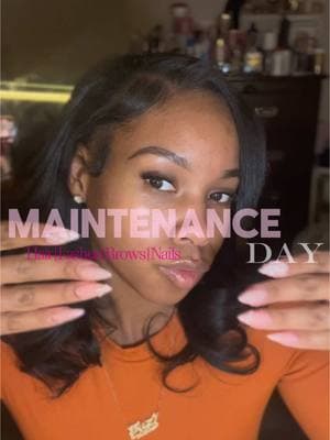 Self-care isn’t selfish 💅🏽✨ Maintenance day = feeling like that girl 😌💖 #maintenance #diymaintenance #diygelx #diyhair #clipinhairextensions #clusterlashes #fyp #softgirlera #juryaht 