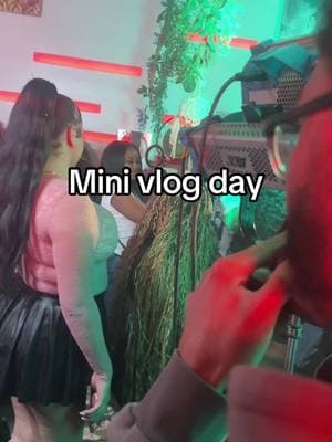 Mini vlog for yall of #famousbiggs #fyp #slizzy #slizzyfeed #viralvideo #viraltiktok #fypage #forurpage #forupageシ #fypdongggggggg #explorepage✨ #explorepage #foryourpages #foryour 